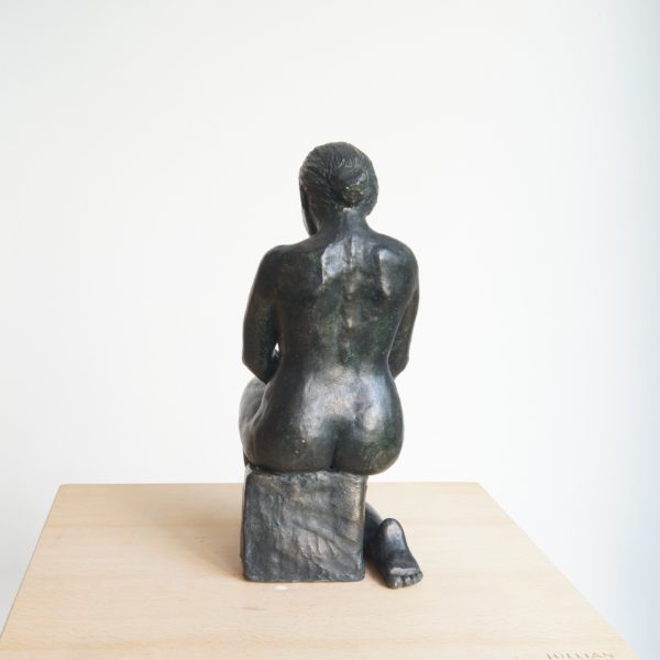 Jeune fille pensive – Image 4